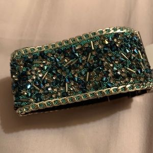NWT sparkly beautiful bracelet. Shades of blue and silver